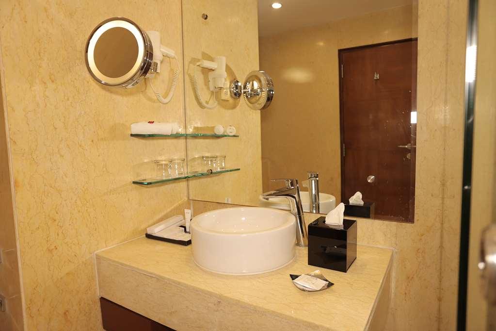 Radisson Blu Udaipur Palace Resort & Spa Habitación foto